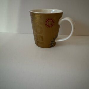 Starbucks Holiday Mug 2006 Gold and White 14 oz. NWOT